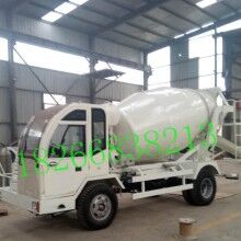 移動式攪拌機(jī)臥式混凝土攪拌車 柴油動力液壓上料