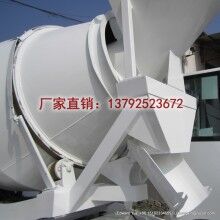 魯樽1方自動(dòng)上料砼攪拌車(chē)哪里有2019年熱銷(xiāo)款