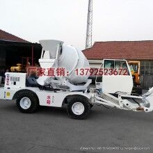 魯樽1方新型攪拌機(jī) 車(chē) 自上料2019年熱銷(xiāo)款