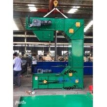 耐高溫1000°Z型提升機(jī)，全封閉，無(wú)揚(yáng)塵，可實(shí)現(xiàn)多點(diǎn)進(jìn)料