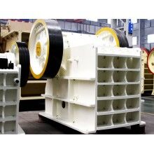 對大塊軟硬石頭來者不拒，當屬顎式破碎機Z98