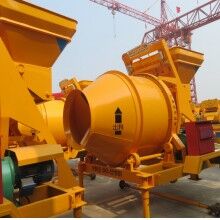 河南JZC500自落式反轉(zhuǎn)出料攪拌機