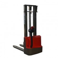 史上性?xún)r(jià)比最高的全電動(dòng)堆高車(chē)