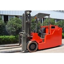 13.5噸蓄電池平衡重式叉車(chē) 新品